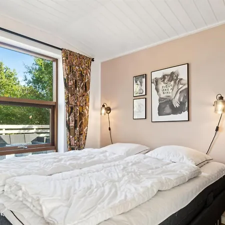 Dom wakacyjny Elmeri - 200m From The Sea By Interhome