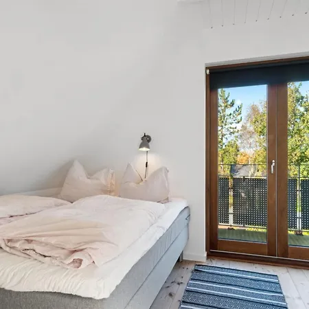 Dom wakacyjny Elmeri - 200m From The Sea By Interhome