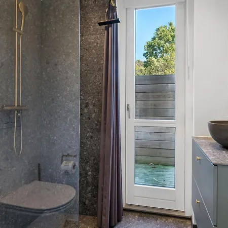 Semesterbostad Elmeri - 200m From The Sea By Interhome *